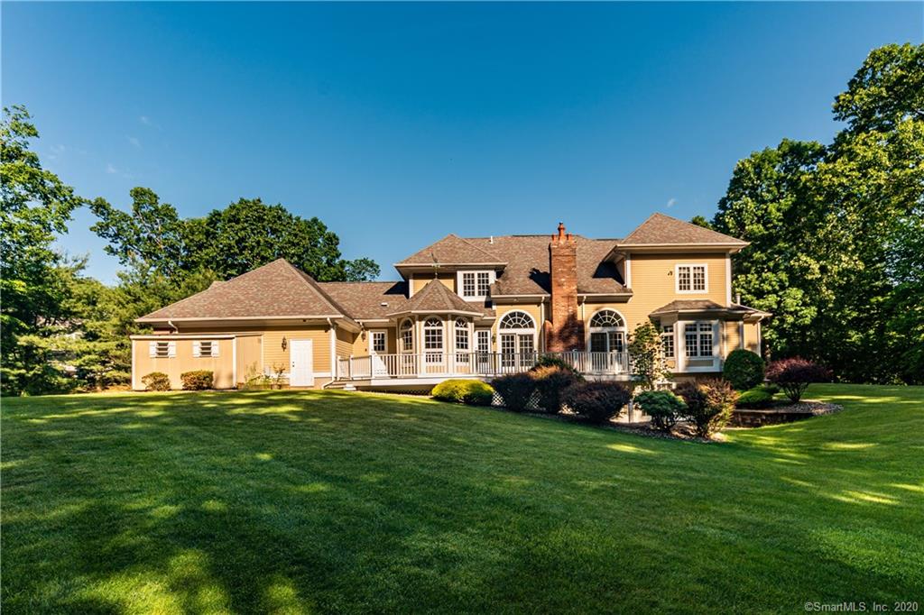 8 Farmington Ridge Drive, Farmington, Connecticut 06032 MLS