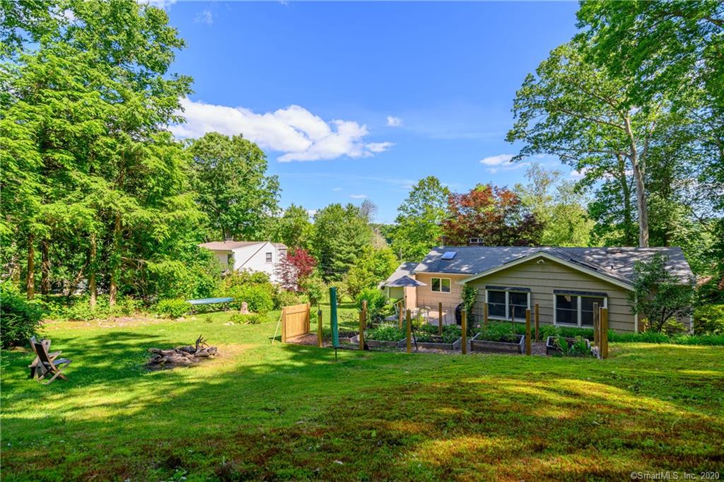 50 Taunton Lake Road, Newtown, Connecticut 06470 MLS 170306028