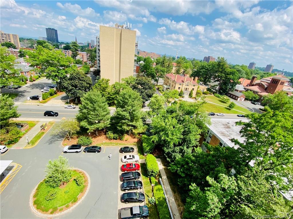 31 Woodland Street Unit 11R, Hartford, Connecticut 06105 MLS