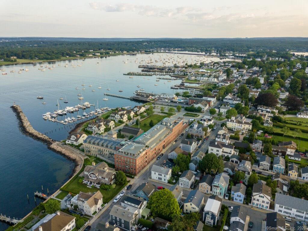 9 Stonington Commons Unit C3, Stonington, Connecticut 06378 MLS