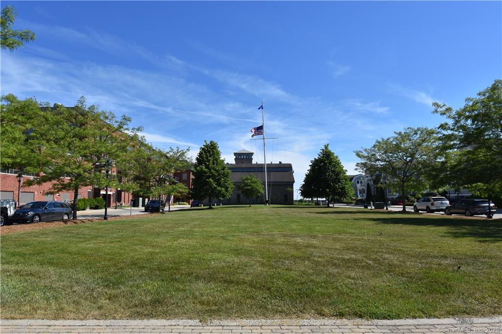 9 Stonington Commons Unit C3, Stonington, Connecticut 06378 MLS