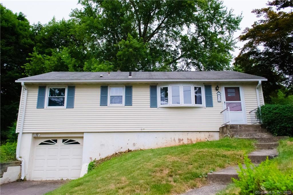 24 Carriage Drive, Wallingford, Connecticut 06492 MLS 170314137