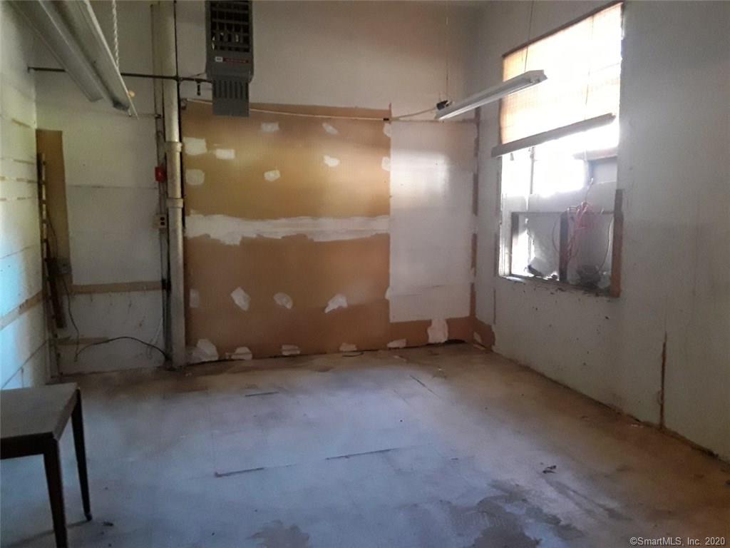 34 Main Street, Thomaston, Connecticut 06787 MLS 170315668 Regency