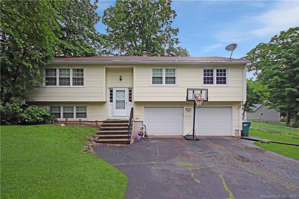 129 Forest Street, Hamden, Connecticut 06518 MLS 170319224 Regency