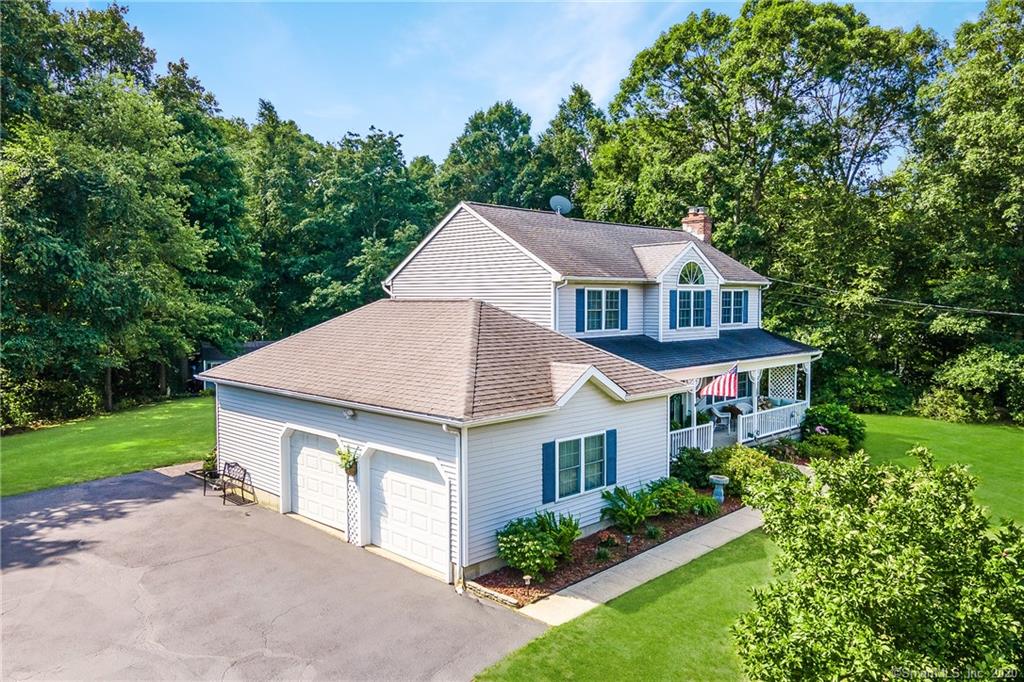 6 Vaillan Court, Prospect, Connecticut 06712 170320790 presented by