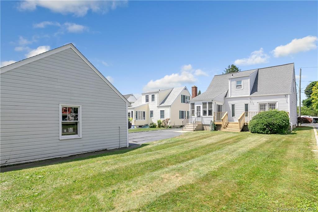 216 1st Avenue, Stratford, Connecticut 06615 MLS 170321023 Regency