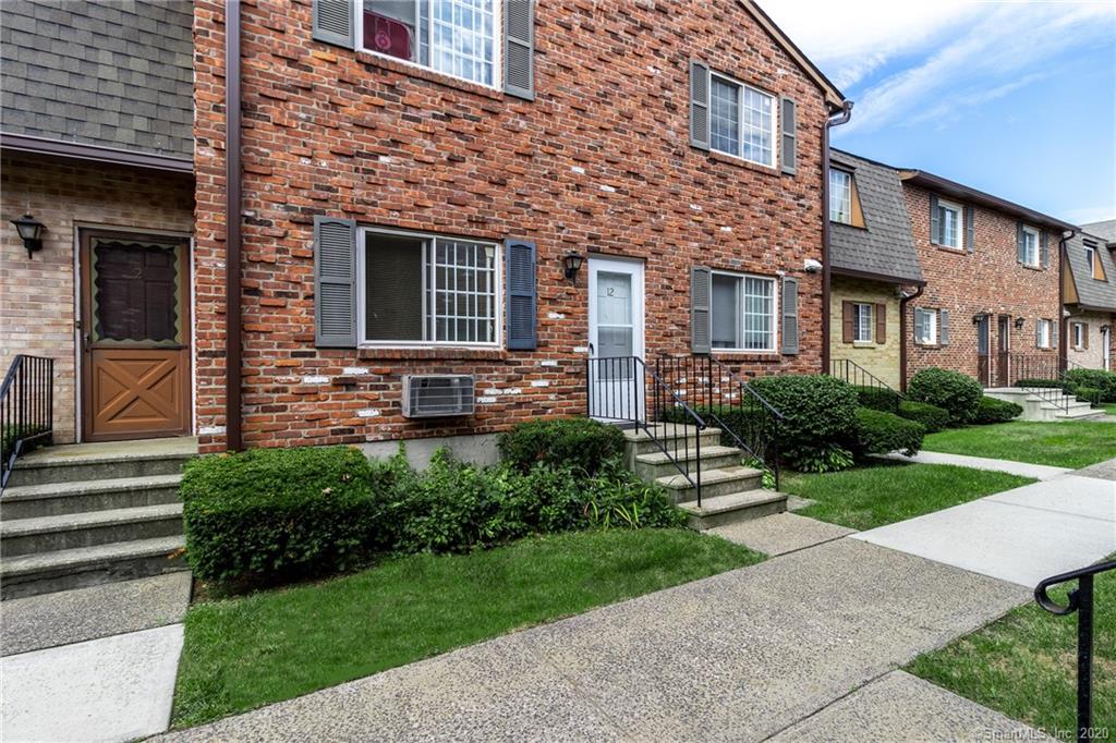 44 Sharon Road Unit 12, Waterbury, Connecticut 06705 MLS 170323550