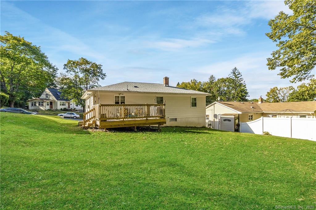 51 Peach Orchard Road, Waterbury, Connecticut 06706 MLS 170343133