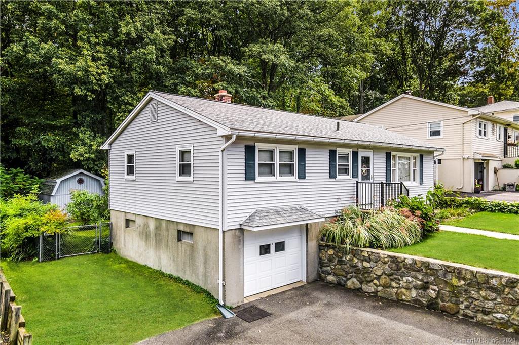 43 Peach Orchard Road, Waterbury, Connecticut 06706 MLS 170345139