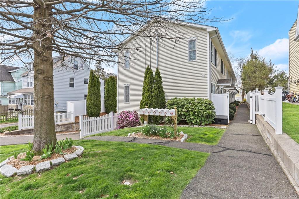 28 Woodbury Avenue Unit 6, Norwalk, Connecticut 06850 MLS 170476518