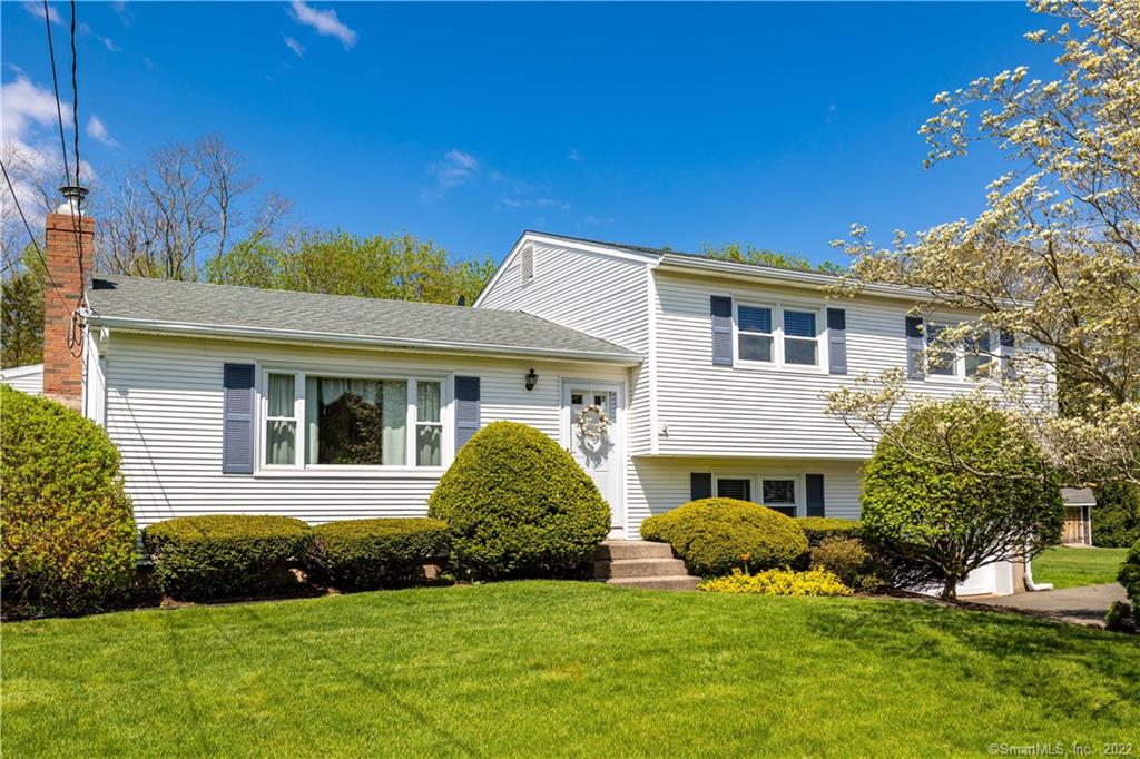 136 Michael Drive, Southington, Connecticut 06489 MLS 170484473