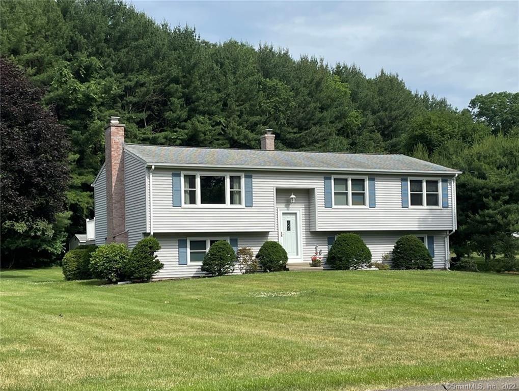 41 Sunnyside Drive, North Branford, Connecticut 06472 MLS 170497321