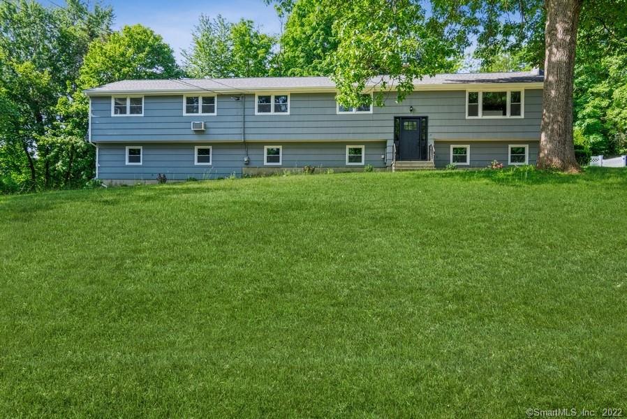 11 Colonial Drive, North Haven, Connecticut 06473 MLS 170498892